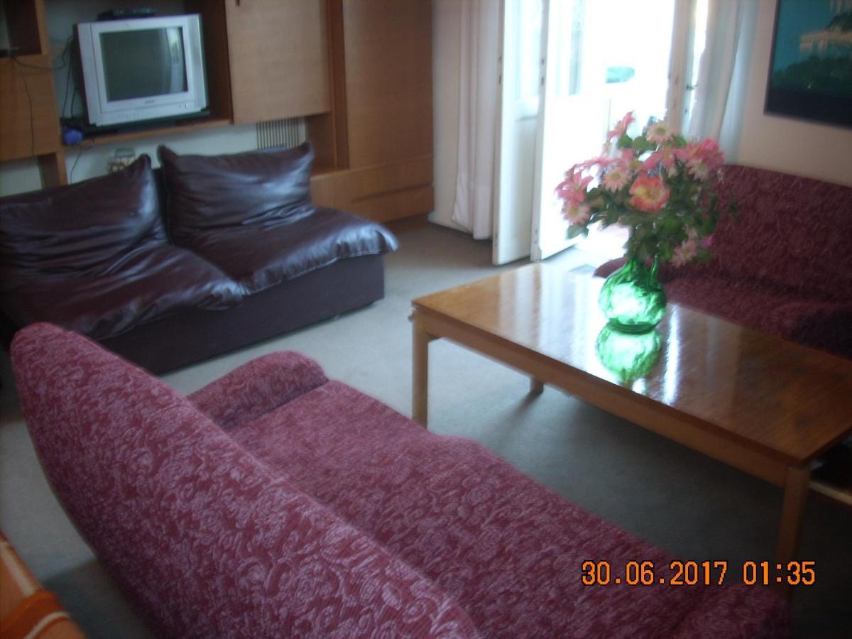 Apartment At Sea Ловран Екстер'єр фото
