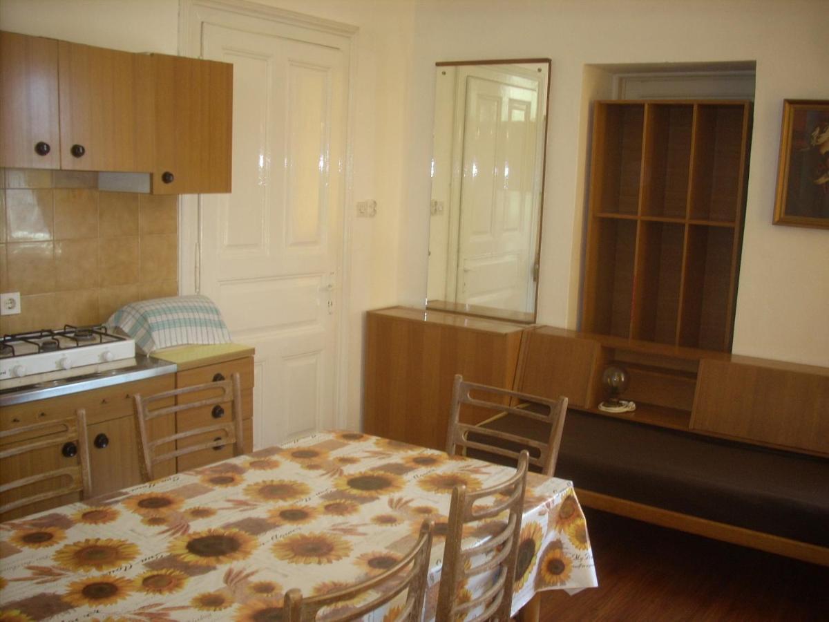 Apartment At Sea Ловран Екстер'єр фото
